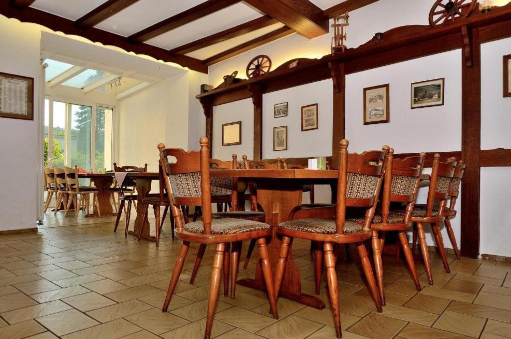 Weinhaus Hotel Zum Josefshof Graach Ngoại thất bức ảnh