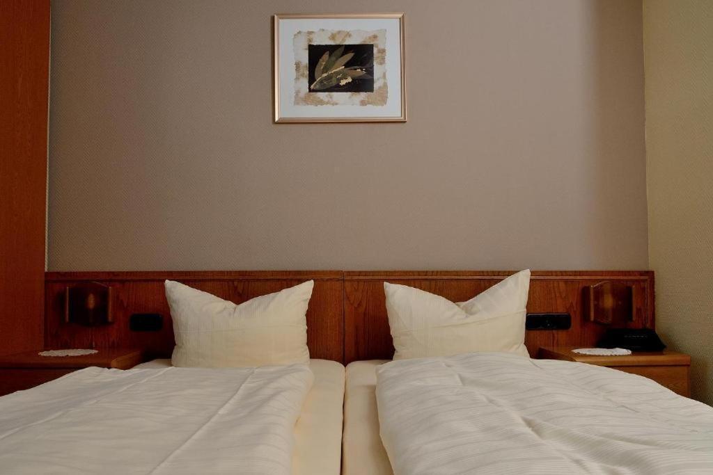 Weinhaus Hotel Zum Josefshof Graach Ngoại thất bức ảnh